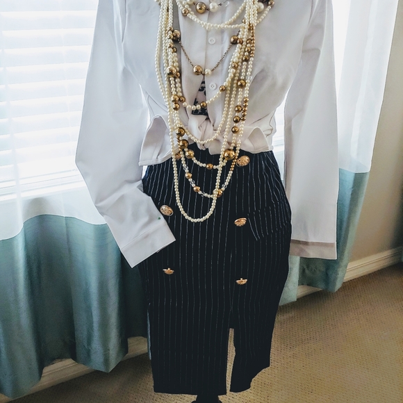 Dresses & Skirts - Navy pinstripe stretch skirt size small new